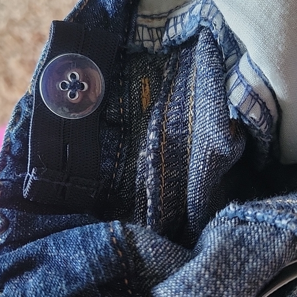 Gymboree Blue Jeans with Pink Accents - Picture 4 of 4